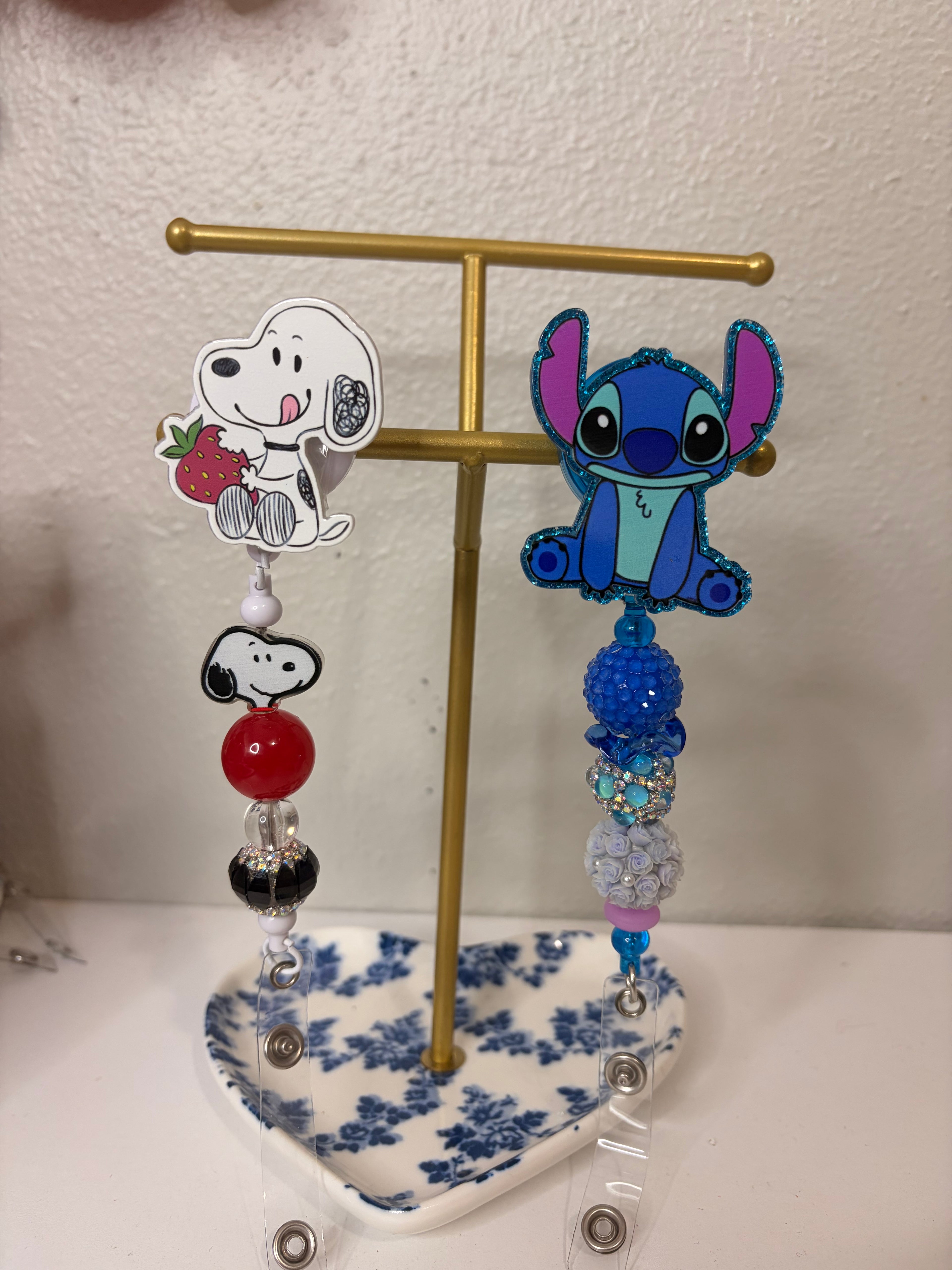 Badge reels